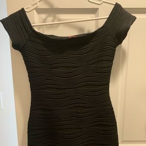 Arden B body con formal dress